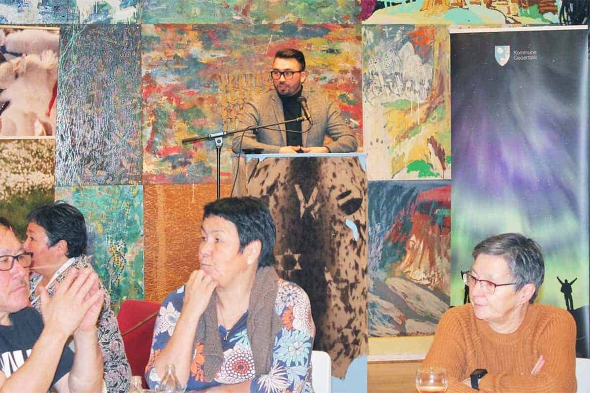 Gerth-holder-tale-til-nytårskur-2021-2._web